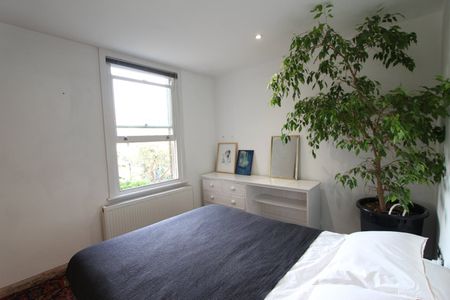 1 Bed Flat, Tanners Hill, SE8 - Photo 3