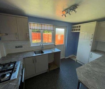 Wordsworth Avenue, Priory Park, Haverfordwest, SA61 - Photo 3