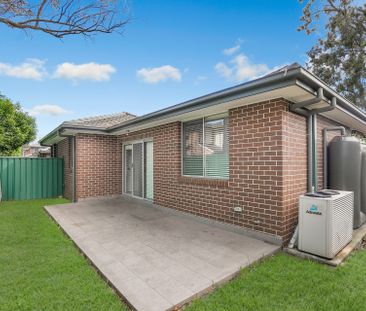 33F Douglas Road, Quakers Hill NSW 2763 - Villa For Rent | Domain - Photo 5
