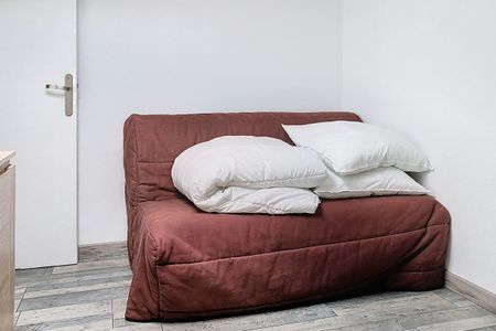 Location meublée : Bandol Villa club avec extérieur et 1 stationnement. - Photo 4