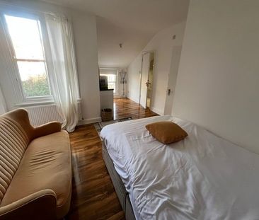 Studio Flat, London, SE27 - Photo 2