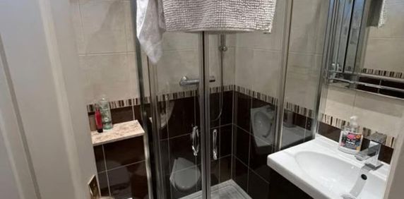 2 bedroom house share to rent - Photo 2