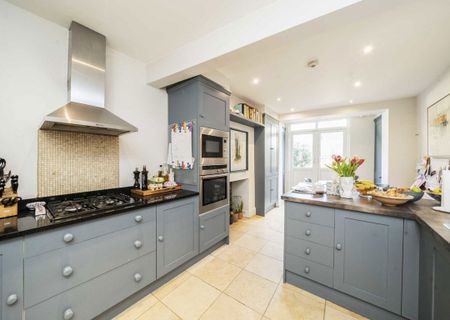 Blakemore Road, SW16 1NH, London - Photo 4