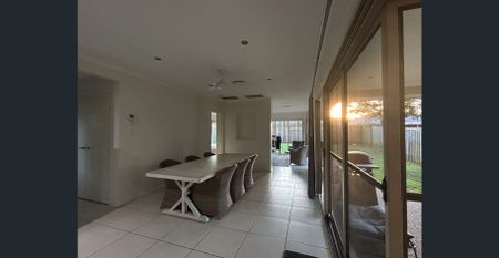 Beerwah Four Bedroom Home! - Photo 2