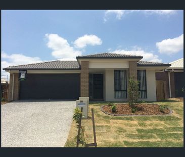 Family Home In Sought After Stoneleigh... - Photo 3