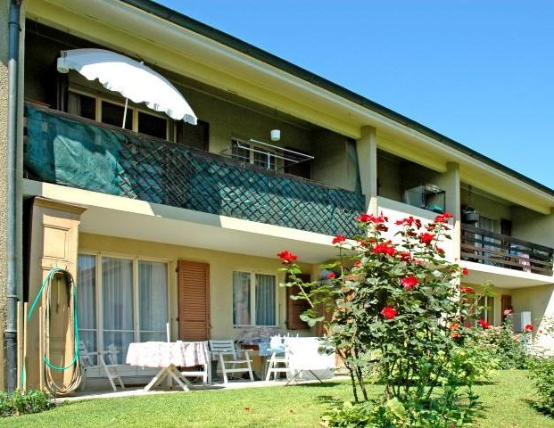Appartement de 4 pièces au Rez-de-Chaussée - Photo 1