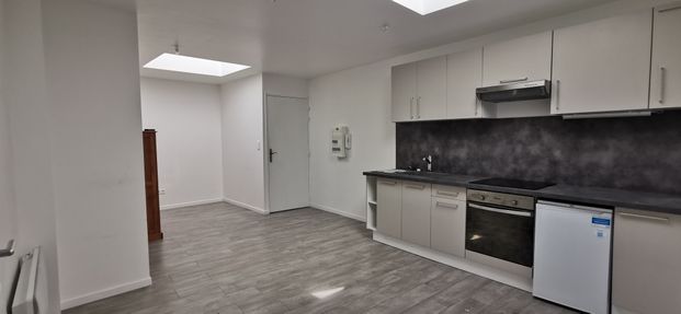 2 mn de la gare APPARTEMENT TYPE 2 MEUBLÉ chauffage compris - Photo 1