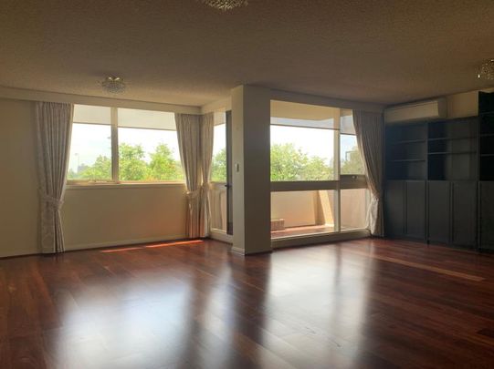 32/2-4 Sydney Street PRAHRAN EAST - Photo 1