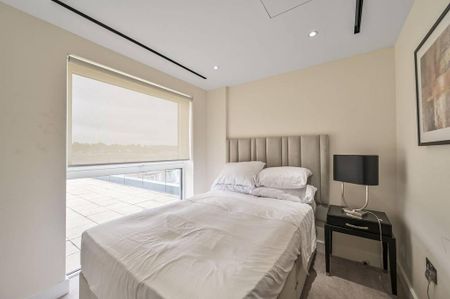 5 bedroom penthouse to rent - Photo 4