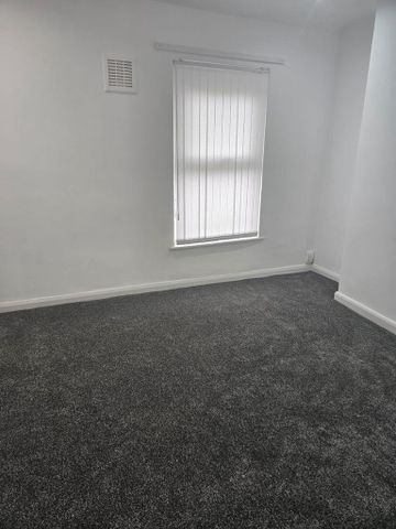 2 bedroom house to rent - Photo 2