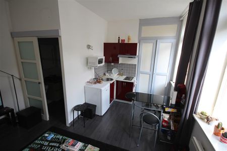 Location Appartement 1 pièce 19m² LILLE 59000 - Photo 3