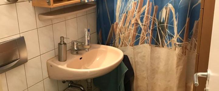 Nah am Flughafen ohne Fluglärm: 2-Zimmer-Wohnung in grüner Anlage - Foto 1