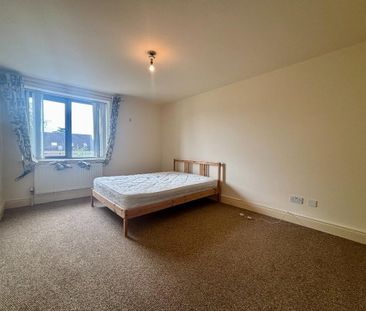 7 Lesley Plaza, Belfast, BT9 6JN - Photo 3