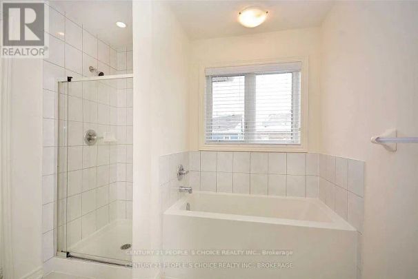 66 HOLBROOK COURT - Photo 1