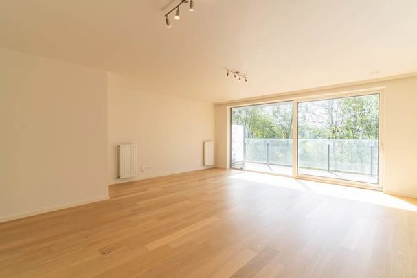 Appartement te huur - foto 1