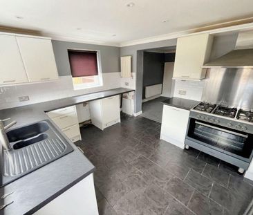 Malton Drive, Bishopsgarth, Stockton-on-Tees, Durham, TS19 8TU - Photo 6