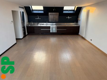 Loft met groot terras op een uitstekende locatie in Wilrijk. - Photo 5