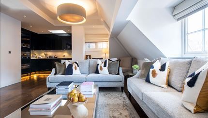 Luxury 2-3 Bedroom Apartment for Rent in Mayfair - Photo 1