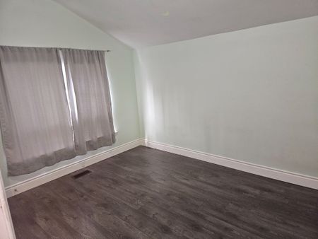For Lease - 82 Pandora Circle Unit# Main/Upper, Toronto, Ontario - Photo 4