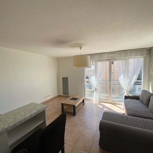 Location Appartement 2 pièces 39m² - Photo 1