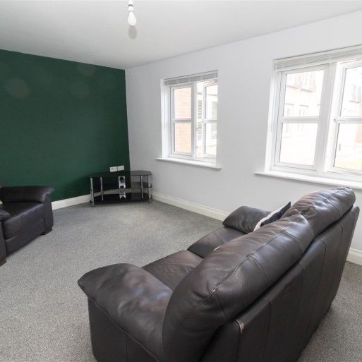 2 Bedroom Flat - Ground Floor - Photo 1