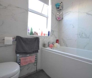 Blenheim Road, University, RG1 - Photo 1