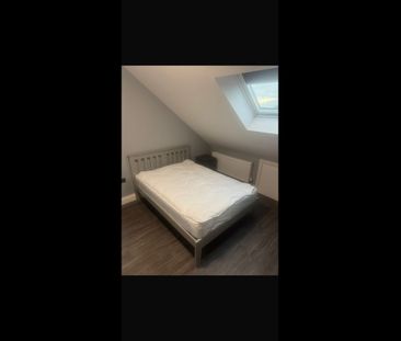 Room in a Shared House, Harrowdene Road, BS4 - Photo 1