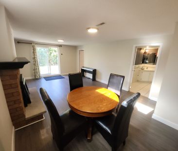 For Lease - 304 Orsi Avenue, Bradford West Gwillimbury, Ontario - Photo 4