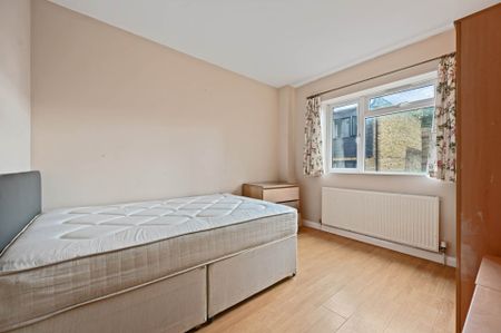 Price £462 pw - Available 01/11/2025 - Furnished - Photo 5