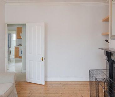 3 bedroom apartment to rent - Photo 1