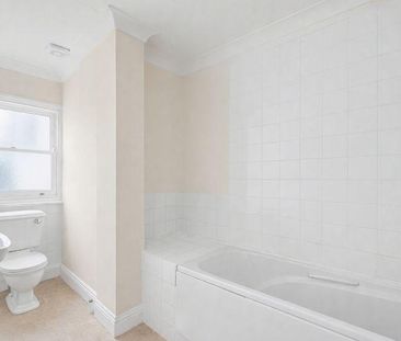 1 bedroom property to rent - Photo 3