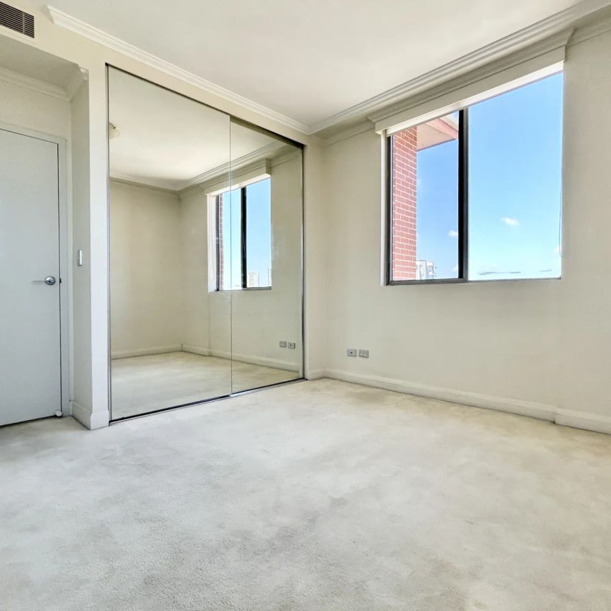 112/10 Webb Street, - Photo 1