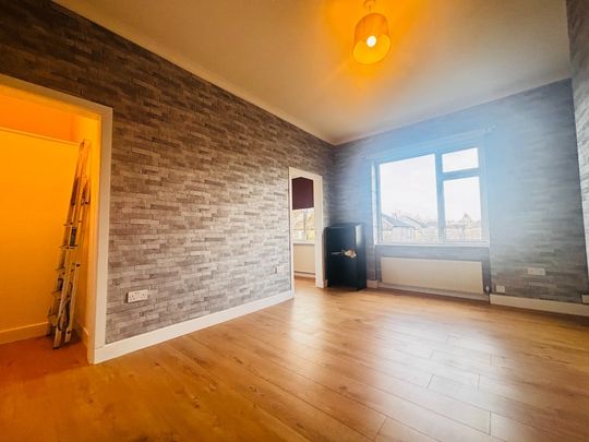 Lammermoor Avenue, Glasgow, Cardonald, G52 3BG - Photo 1