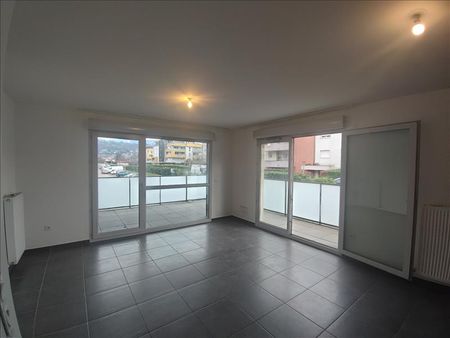 3 pièces - 61,22 m² - 1er étage - Colocation non autorisée - Photo 3