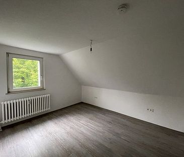 Ihre neue Wohnung: günstige 2,5-Zimmer-Wohnung mit Ausblick - Foto 1