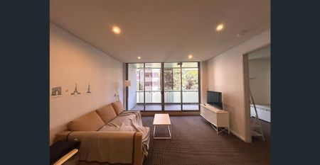 Fully Furnished & Available Now! Oversized 1 Bed + Study in Zetland - Photo 2