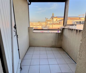 Location Appartement 3 pièces 51m² - Photo 2