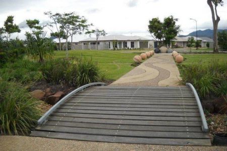 Your Family can follow the river home. - Photo 3