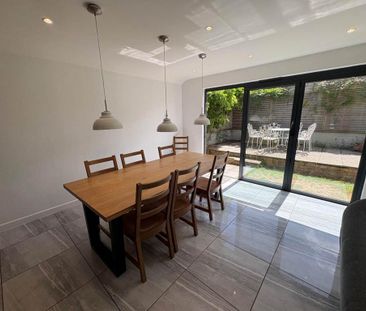 4 bedroom house to rent - Photo 2