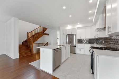 For Lease - 27 Peony Lane, Blossom Park - Airport and Area, Ontario - Photo 2