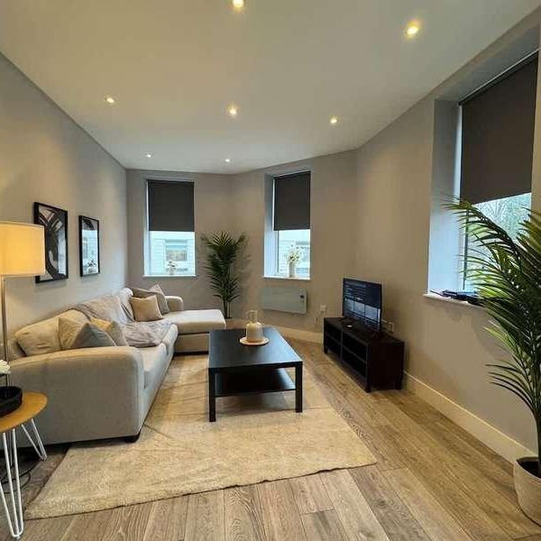 Avenir Heights, Station Approach Road, Coulsdon, CR5 - Photo 1