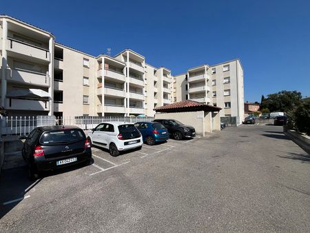 Location Appartement 2 pièces 46m² - Photo 5