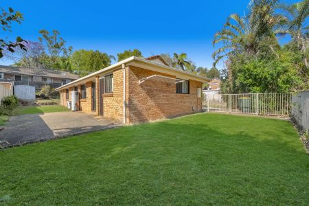 FAMILY HOME IN THE HEART OF EVERTON PARK - Photo 3