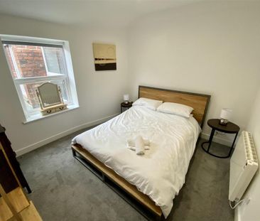 2 bedroom apartment to rent - Photo 2