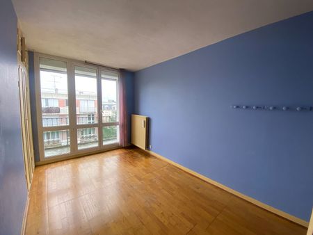 Appartement Corbeil Essonnes 3 pièce(s) 64.63 m2 - Photo 3