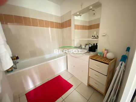 Appartement T2 avec terrasse et stationnement, Quartier Bregille Besançon - Photo 2