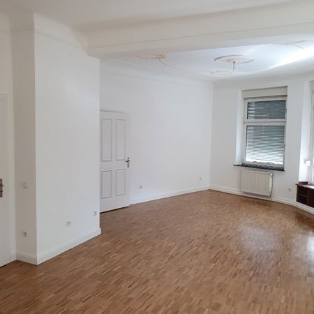 Individuelles Wohnen mit viel Platz *** Kernsanierte Altbauwohnung mit Balkon *** - Photo 4