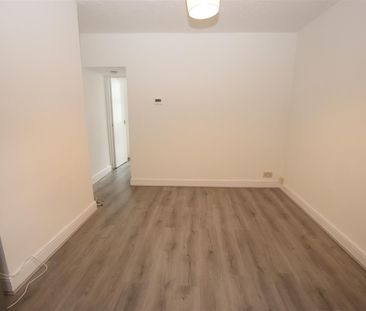 1 bedroom Terraced House to let - Photo 1