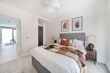 3 bedroom apartment to rent - Photo 4