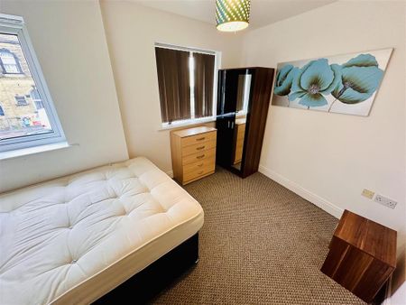 2 bedroom apartment to rent - Photo 5